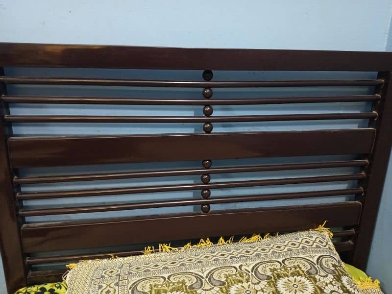 Single Iron Bed 1