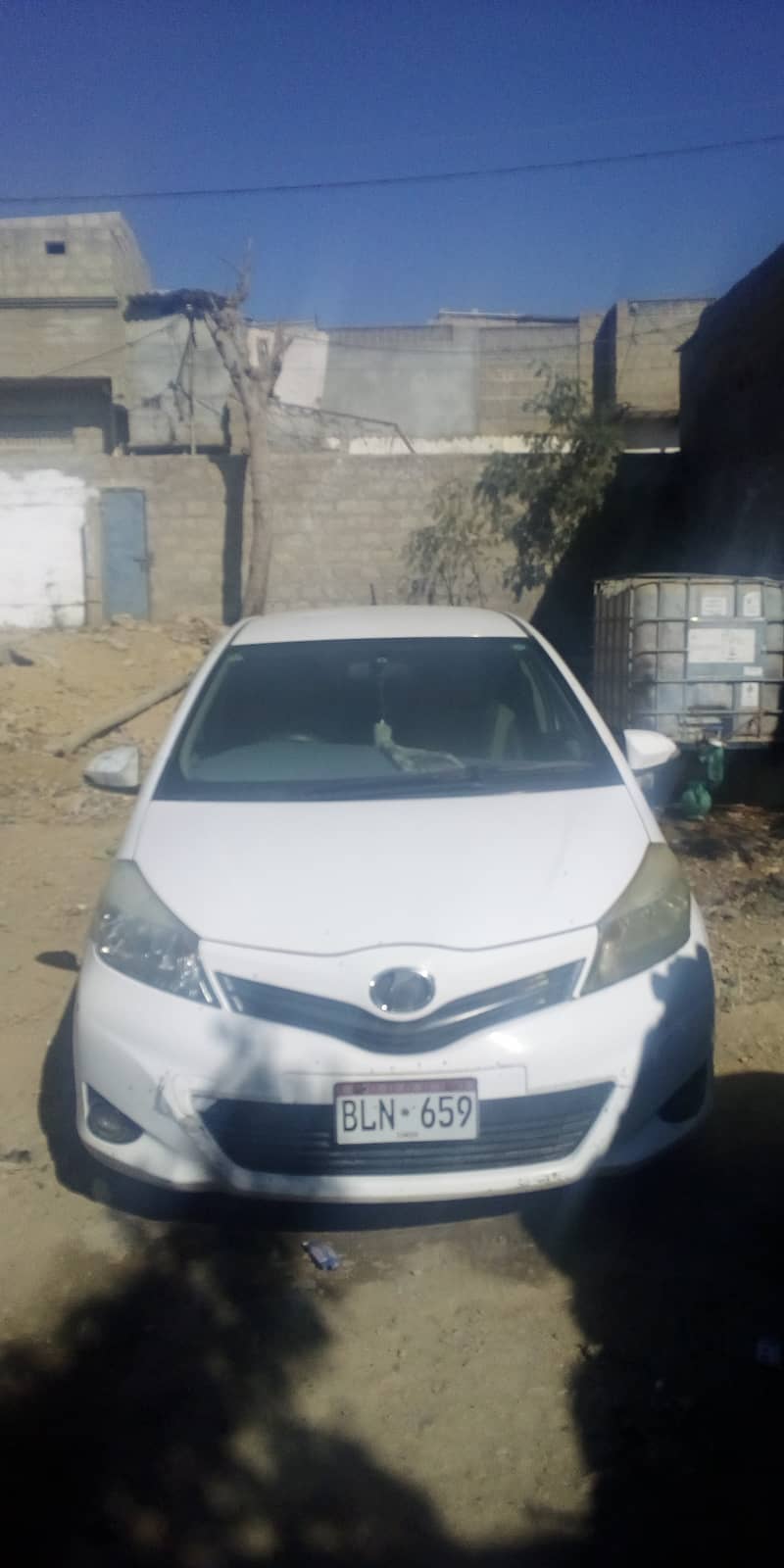 Toyota Vitz 2014/18 (Untouched). 4