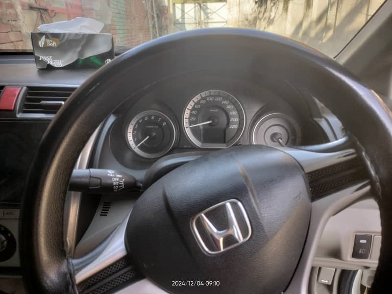 Honda City Aspire 1.5cc 2016 model 8