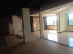 Blue area office 1500 square feet for Rent