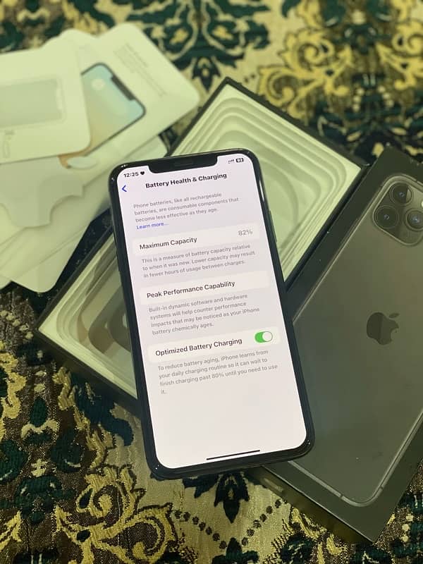 i phone 11 pro max 256 pta approved 10/10 with box 10