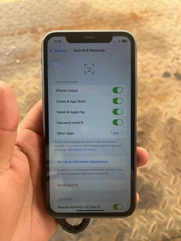 iPhone 11 64gb non pta 4