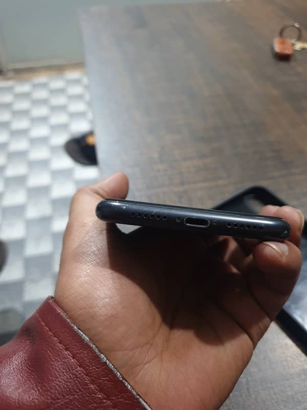 iphone xr 64gb 0