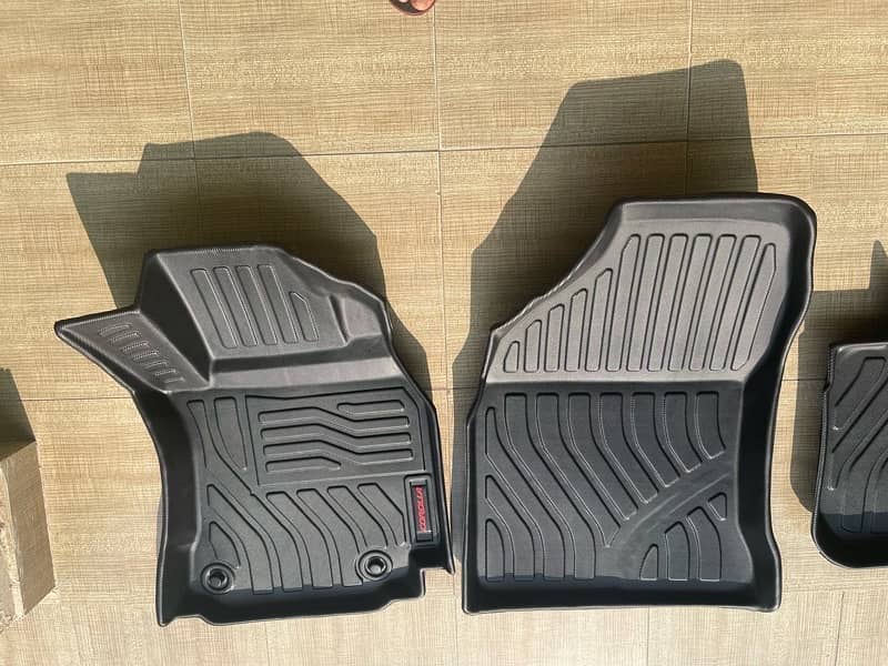 Floor Mats TPU Toyota Corollla 2017-2024 2