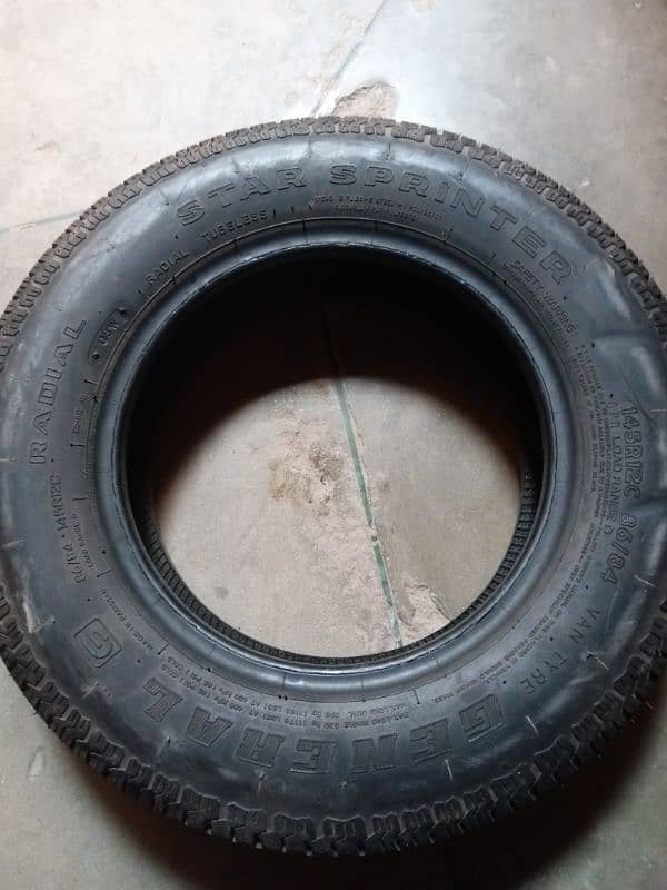 Suzuki bolan tyre with rim 3