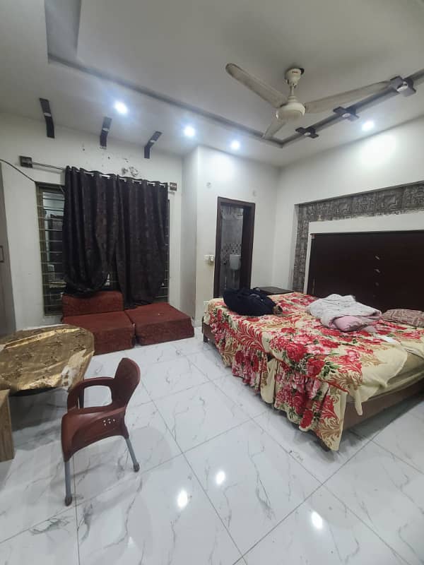 2 bedroom beautiful upper portion available for rent 0