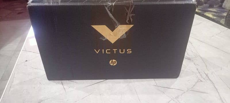 Victus by HP 18