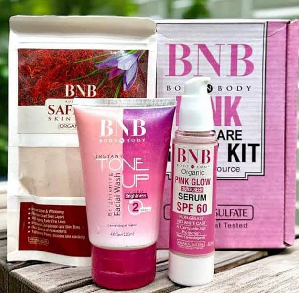 BNB Acne, whitening and rice facial kit 1