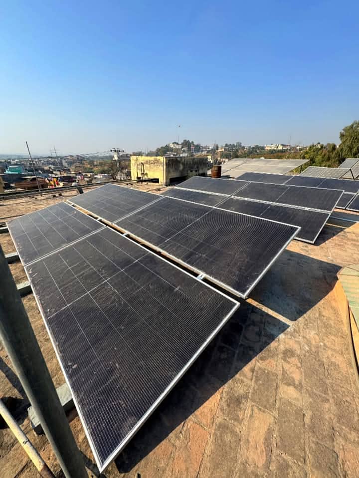 8KW Solar Panel - hybrid solar system - Complete solar soluton 4