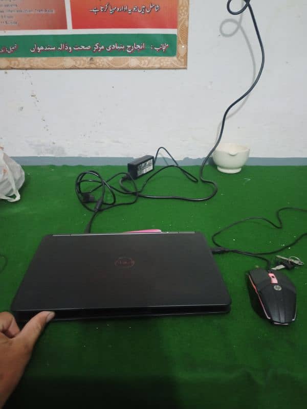 laptop urgent for sale 2