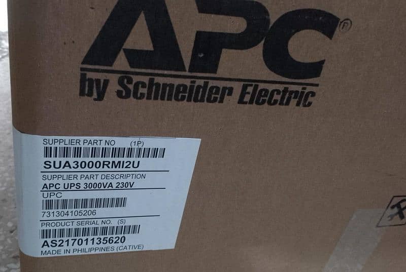 APC SMART UPS 5KVA/3KVA/750VA/650VA & LITHIUM BATTERIES AVAILABLE 4