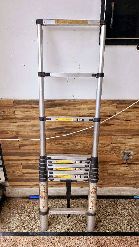 Imported foldable Aluminium ladder 12 feet 1