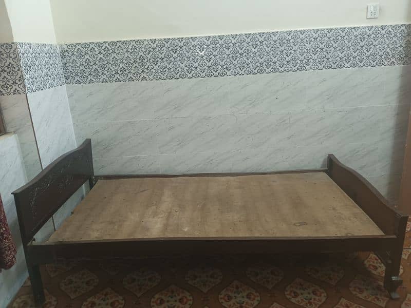 6.5 Pair Of Single Bed 1