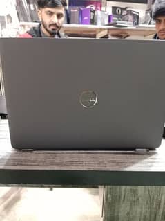 Dell 3510 i5 10th gen 8gb ram 256gb ssd m2