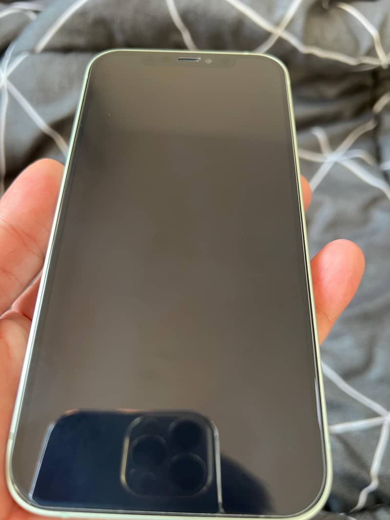 iPhone 12 Non pta 128 GB 83 health 10/10 condition 2