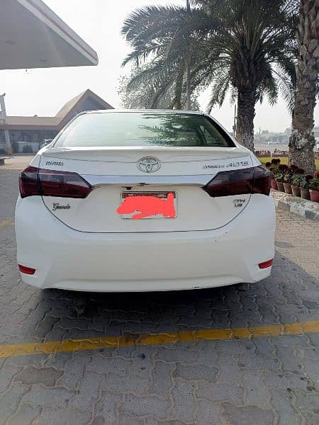 Toyota Altis Grande 2016 4