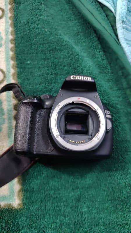 Canon D1200 3