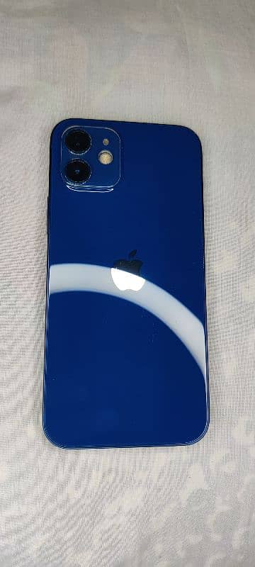 iphone 12 blue /64 gb 4