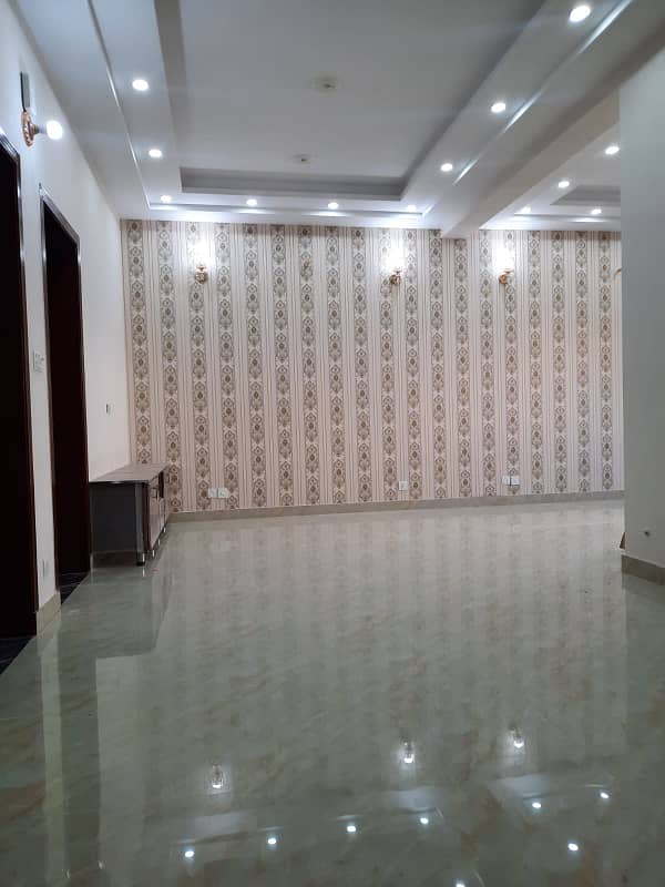 Best Location 5 Marla House For Sale In  Dream Gardens  Lahore 16