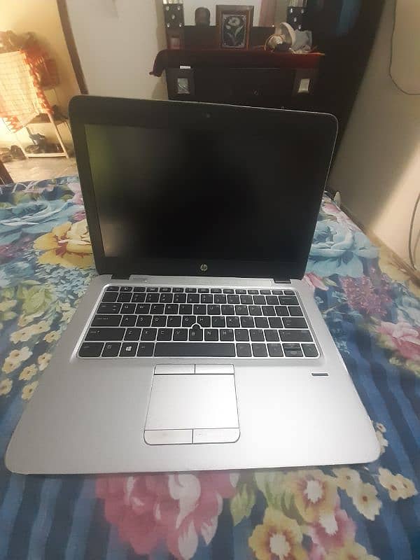 hp elitebook laptop 1