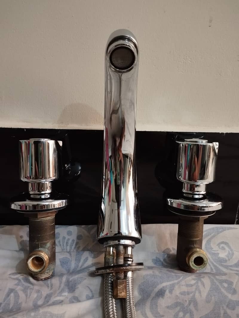 Basin faucet tap mixer 0