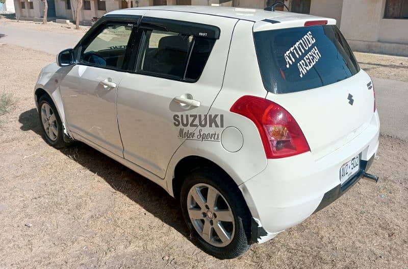 Suzuki Swift 2011 (DLX 1.3) 2