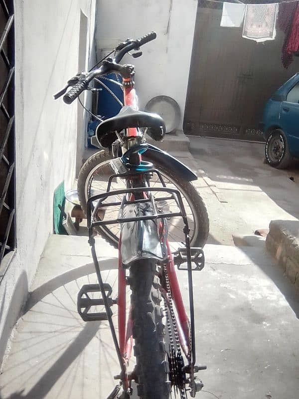 Sports Bicycle for Sale - Excellent Condition (9/10) 5