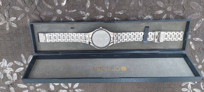 Citizen watch original with box 0