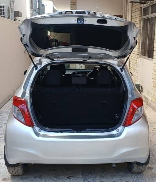 Toyota Vitz 2014/2017 Push start Full Genuine 7