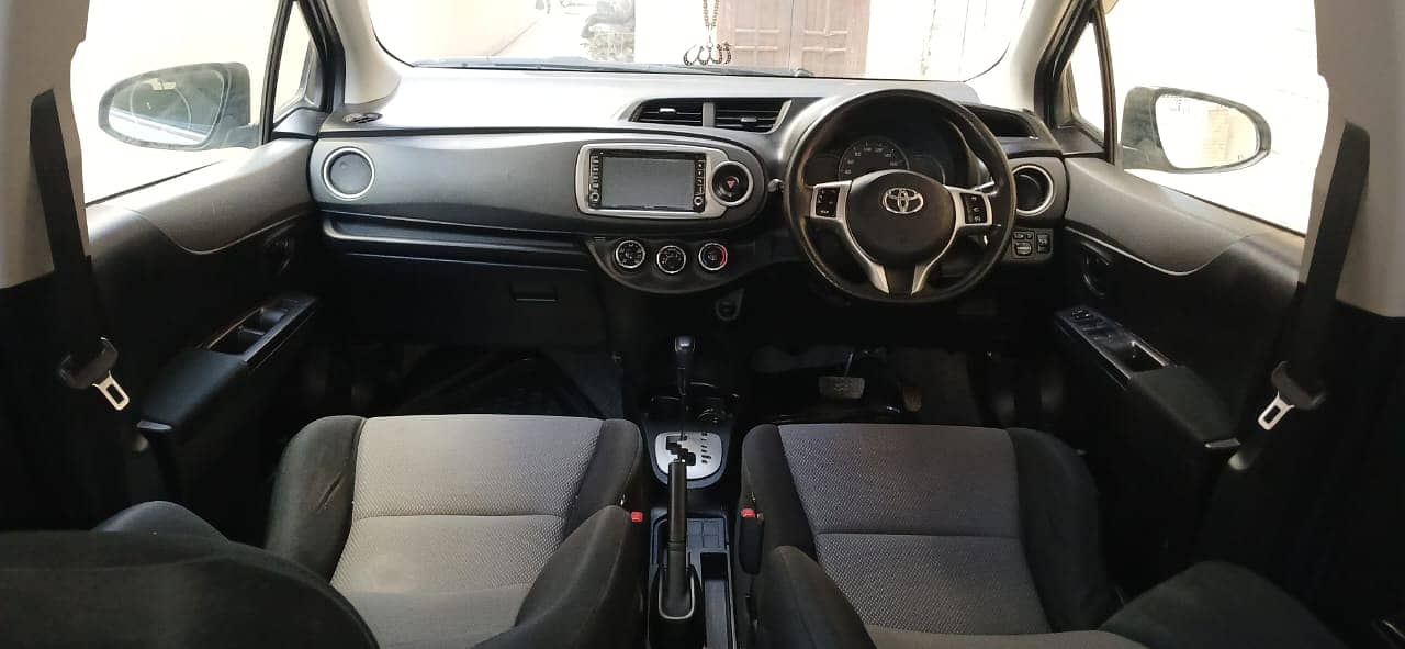 Toyota Vitz 2014/2017 Push start Full Genuine 8