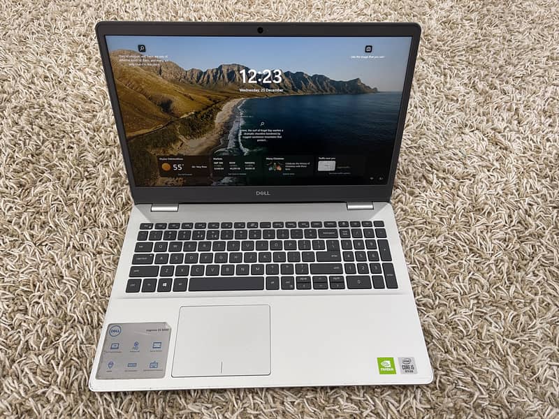 Dell Ispirion 5593 i5 10th Gen 8GB ram 2GB NVIDIA 0