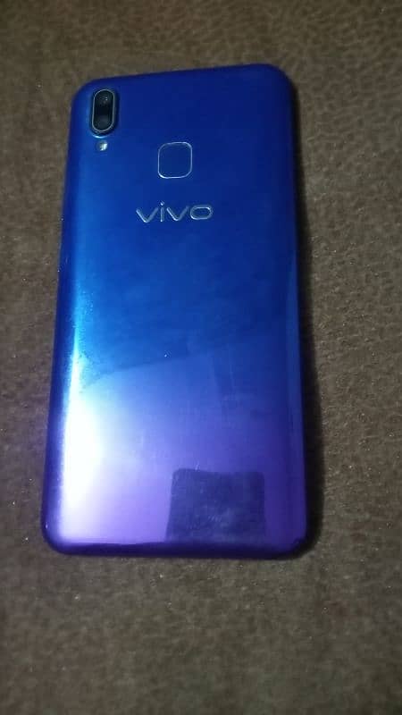 vivo y95 Ram 4 Rom 64 5