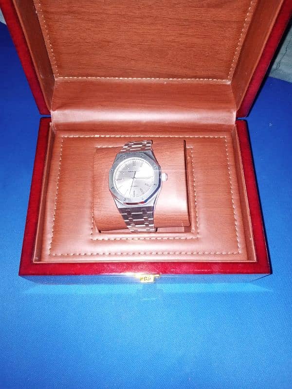 Brand Men's New Watch 2