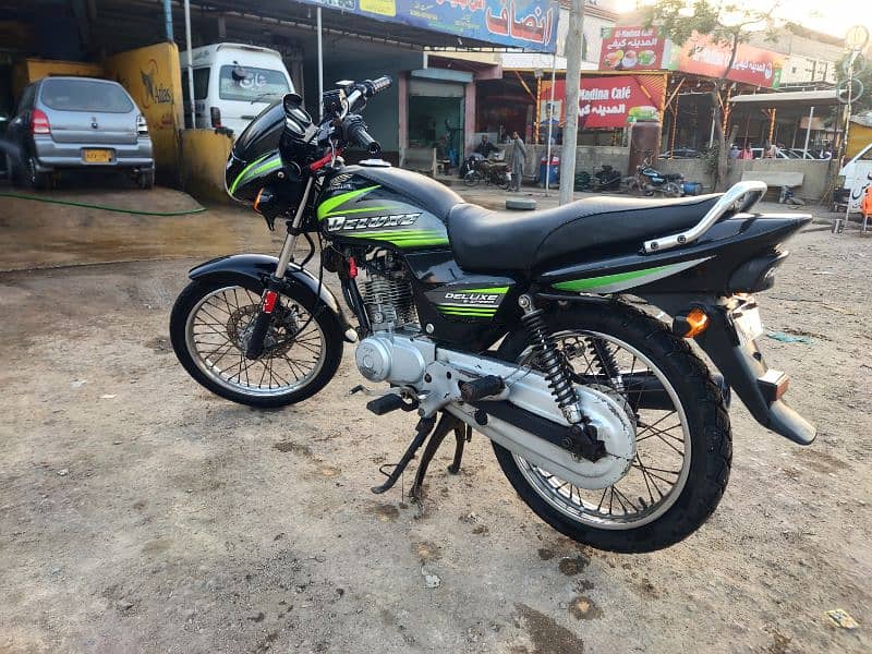 honda deluxe 125cc 2018 neat and clean original conditio complete file 2