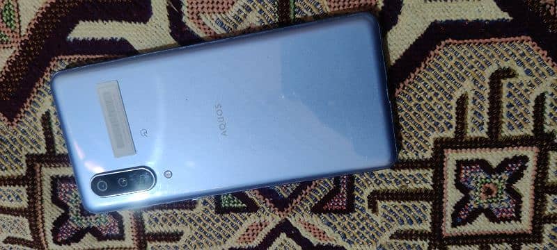 AQUOS ZERO 5G NON PTA LOW TEX 2