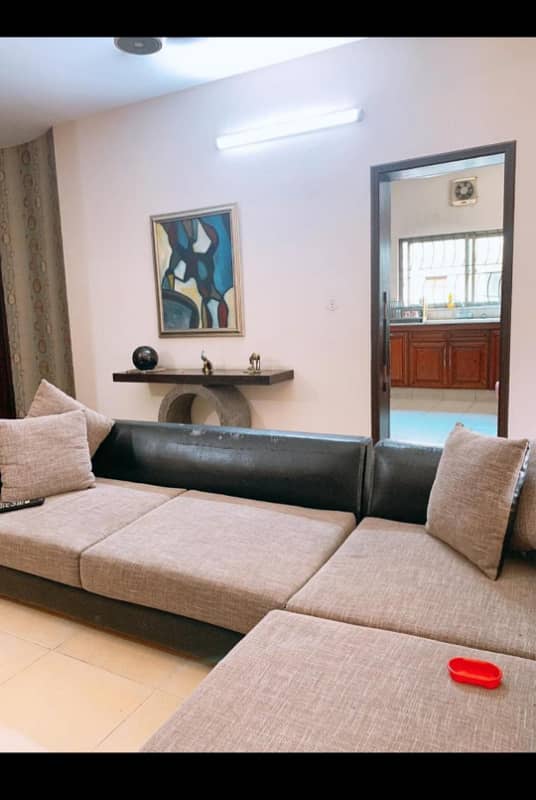 1 Kanal Full Furnished Upper Portion Available For Rent 6