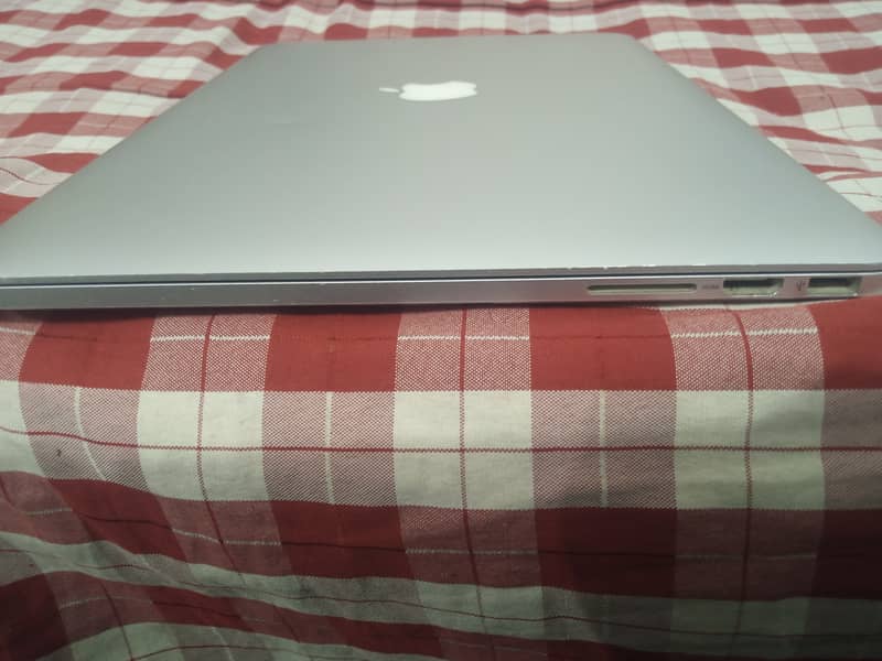 MacBook Pro (15-inch, Early 2013) – Used, Like New | Running macOS 15. 5