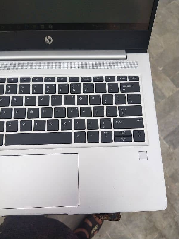 HP laptop core i5 10th Gen G7 430 6