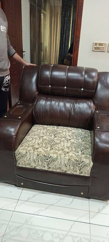 sofa new condition 2