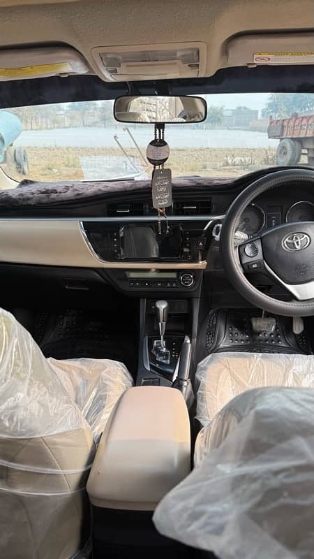 Toyota Altis Grande 2016 3