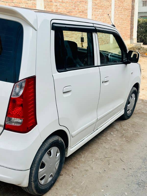 Suzuki Wagon R 2018 6