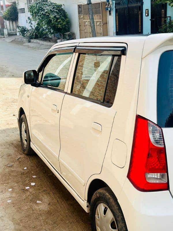 Suzuki Wagon R 2018 7