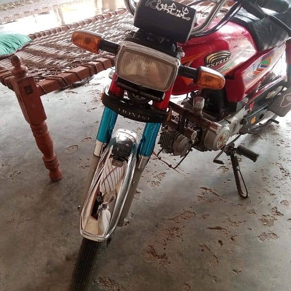 Express 70cc bike for sell Hyderabad no model 06/22 registered 2023 0