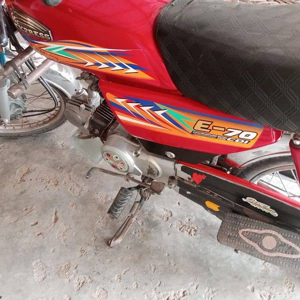 Express 70cc bike for sell Hyderabad no model 06/22 registered 2023 5