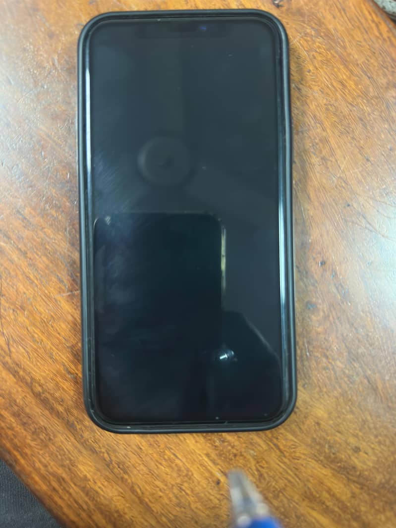 Iphone 11 pro. 256gb. Official PTA approved, BH 90% 4