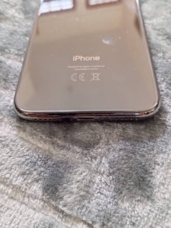 Iphone x with box official PTA approved 4