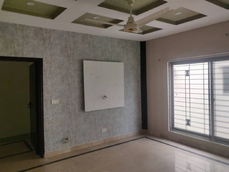 10 Marla Upper Portion Available For Rent In Rafi Block Bahria Town Lahore 4