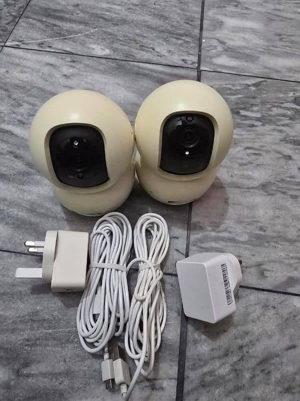 WiFi camera with application 0