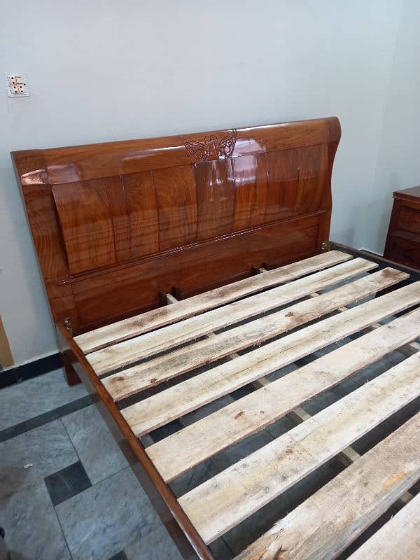 King Size Bed Set new solid Wood 0321///512///0593 only call 4