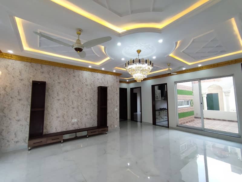 1 Kanal Brand New House For Sale In Bahria Town Sector B Lahore 7